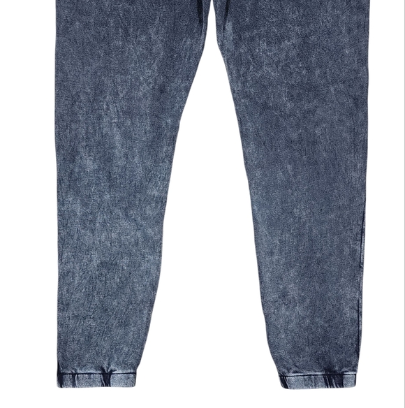 The Nightmare Before Christmas Jack Skellington Disney Parks sweatpants NWT - Picture 4 of 10